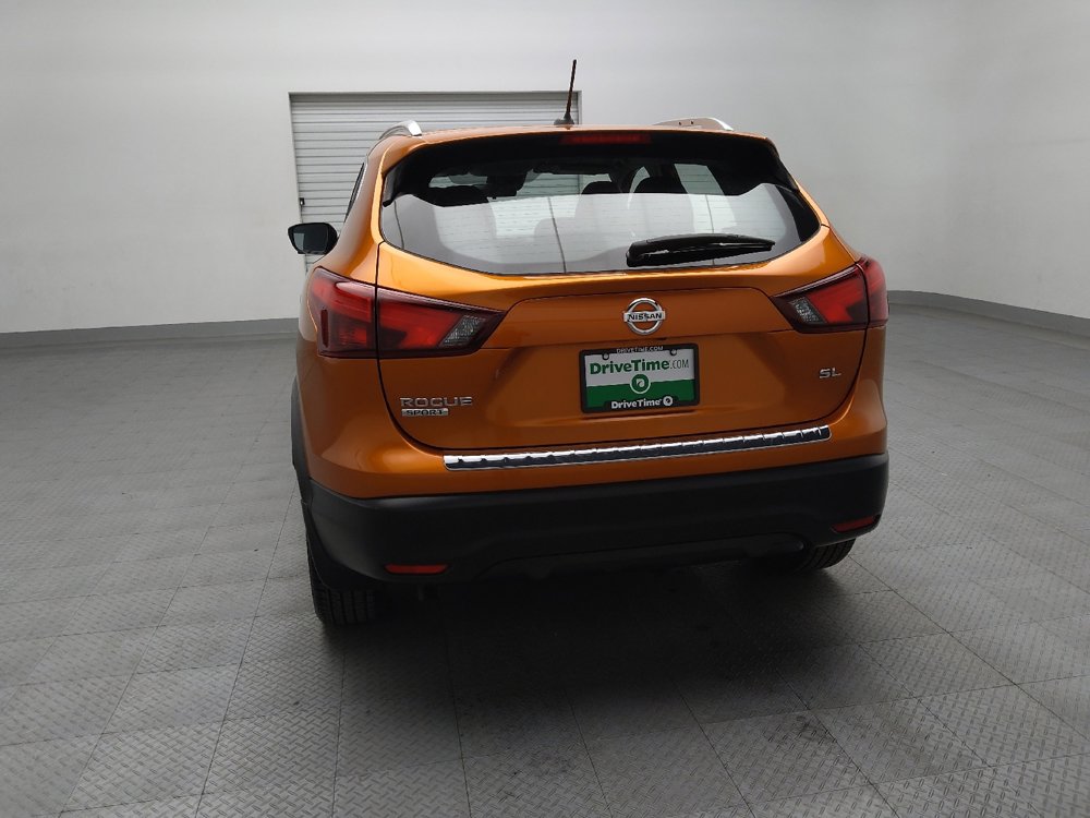 Used 2017 Nissan Rogue Sport SL w/ SL Premium Package FWD image 6
