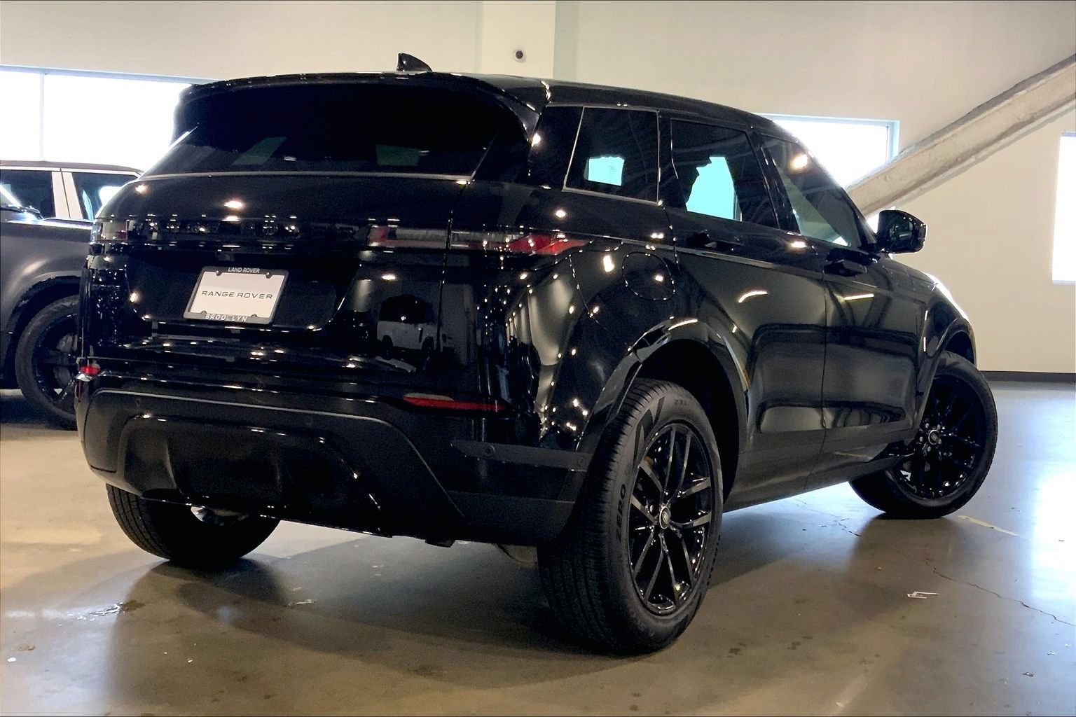 Certified 2026 Land Rover Range Rover Evoque S AWD/4WD image 12