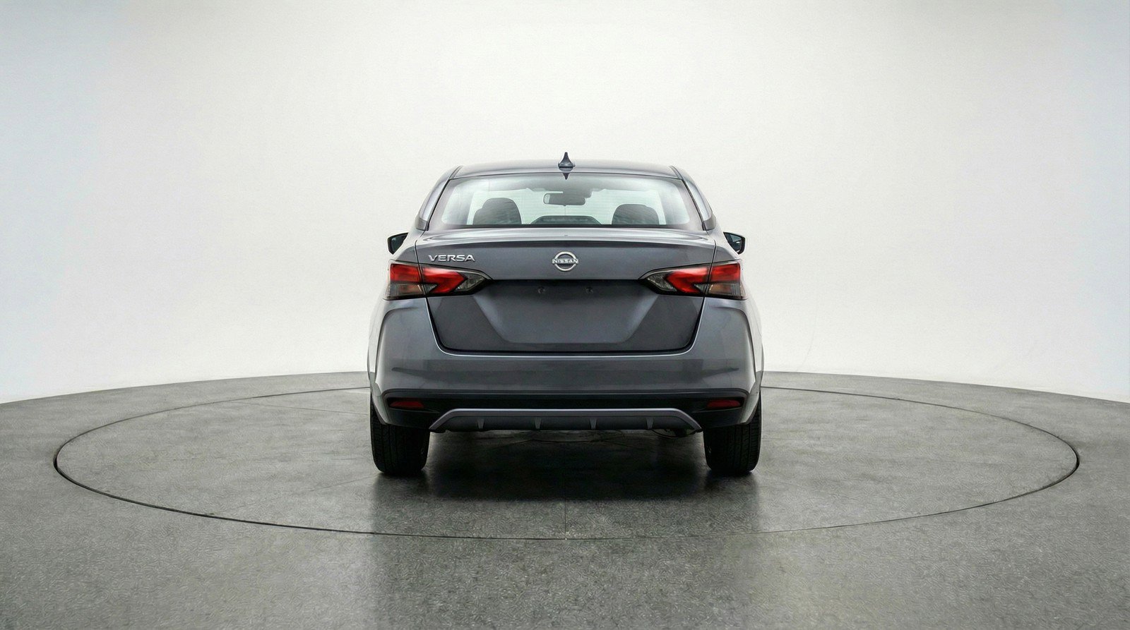 Used 2025 Nissan Versa SV image 7