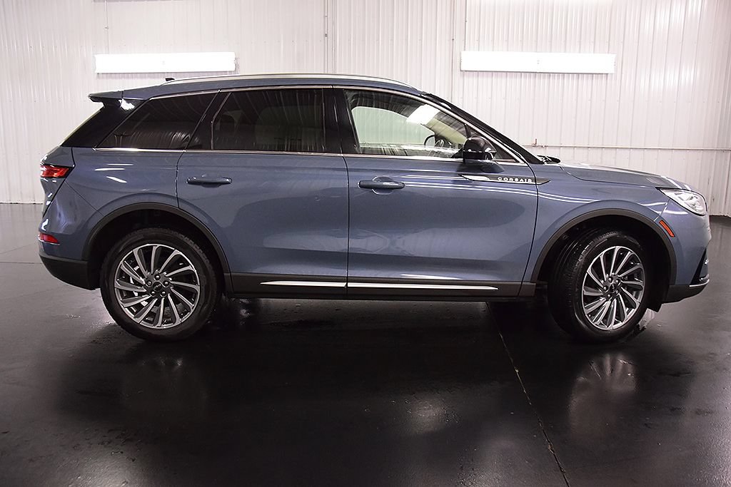 Used 2024 Lincoln Corsair Reserve AWD/4WD image 8