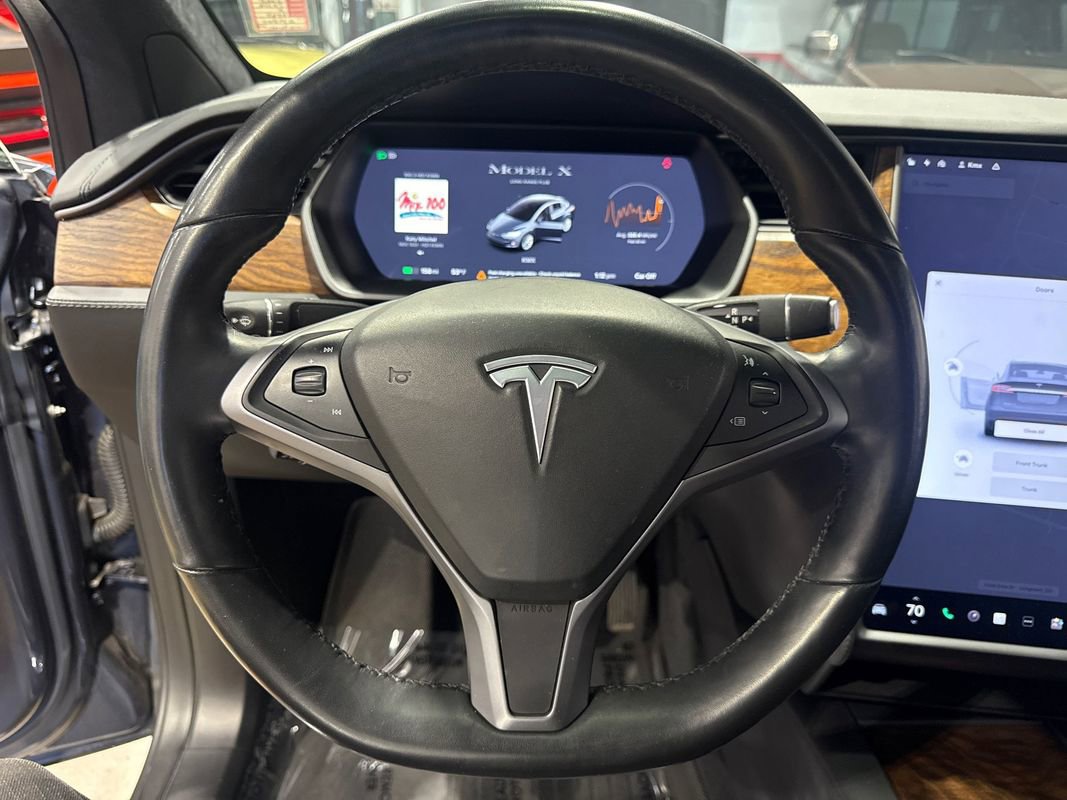 Used 2020 Tesla Model X image 99