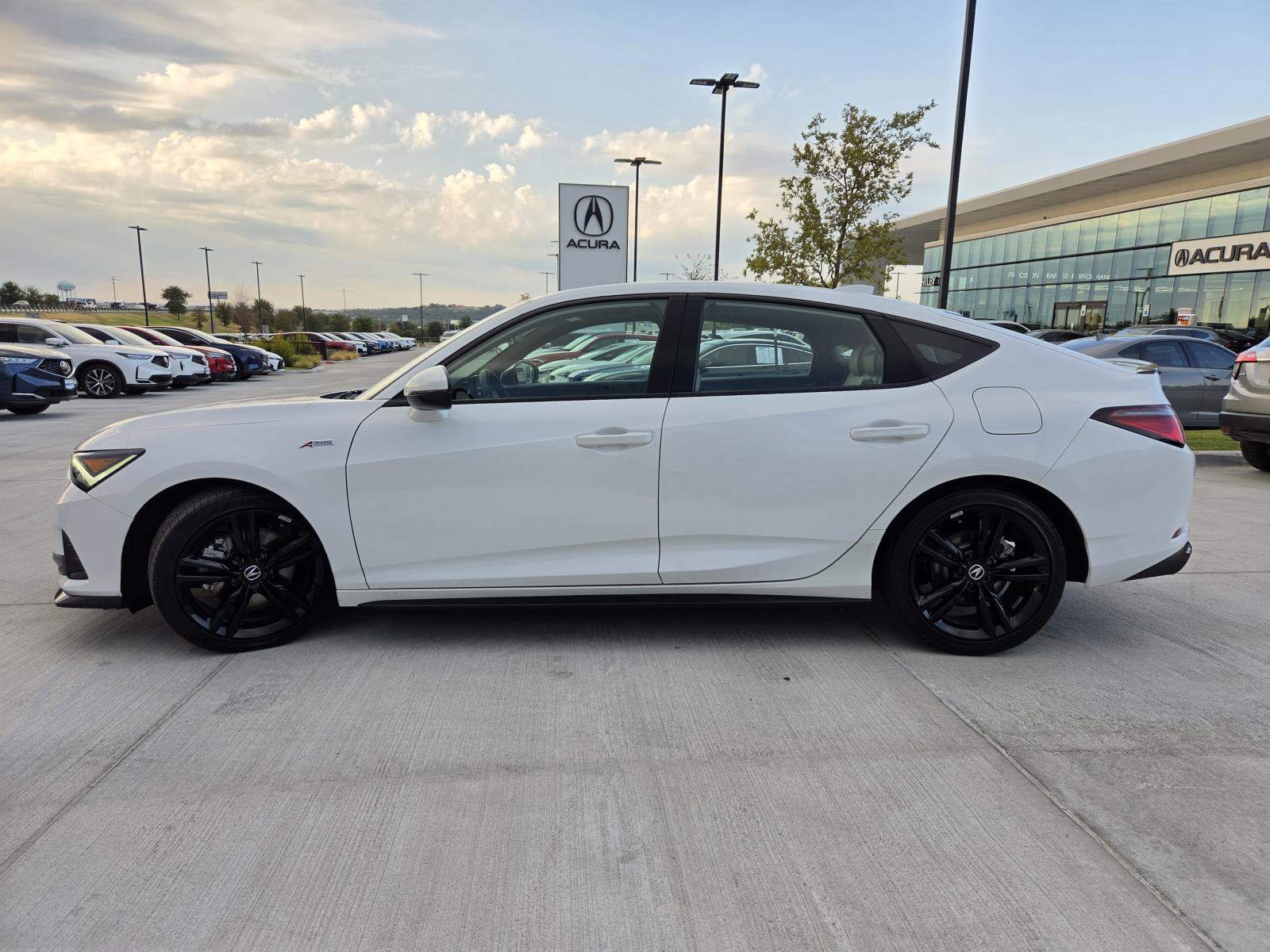 Used 2026 Acura Integra A-Spec w/ Technology Package FWD image 3