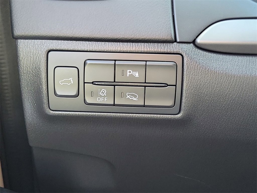 Used 2022 MAZDA CX-9 Touring Plus image 17