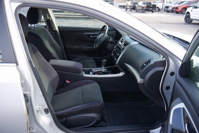 Used 2013 Nissan Altima 2.5 S image 22