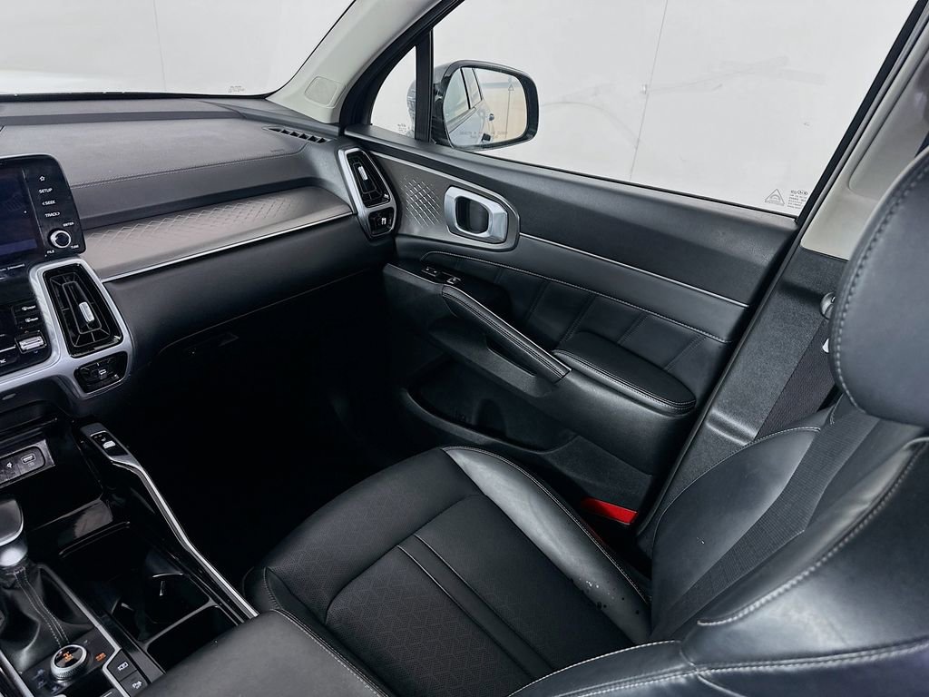 Used 2021 Kia Sorento SX image 24