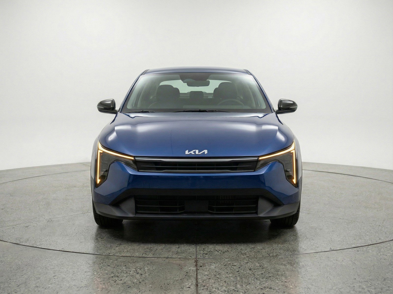Used 2025 Kia K4 LXS image 2