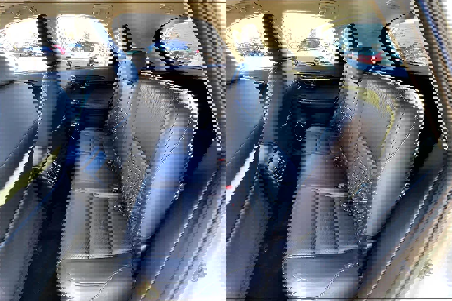 Used 2015 Lexus NX 300h AWD w/ Luxury Package image 21