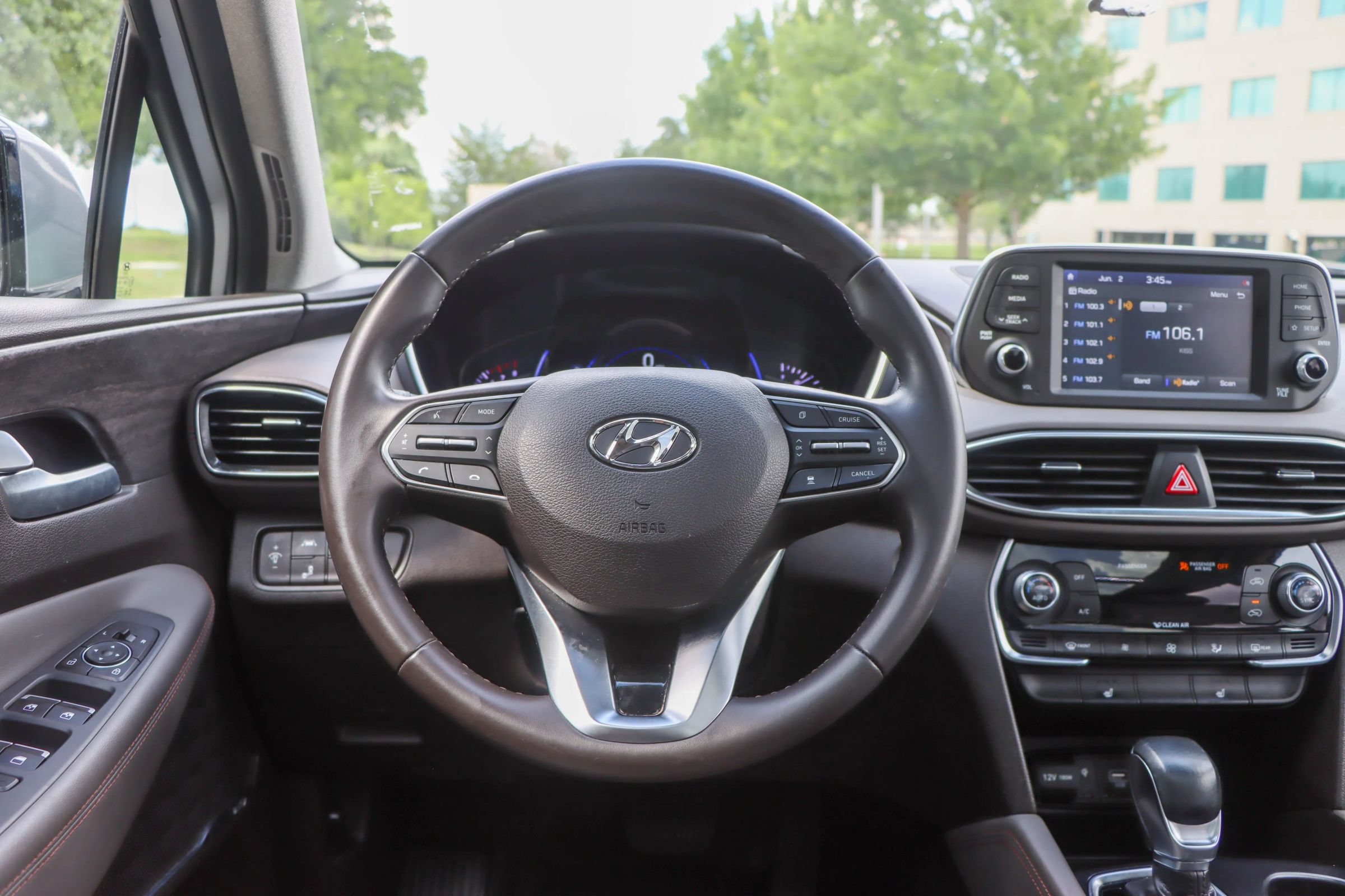 Used 2020 Hyundai Santa Fe SEL w/ Cargo Package FWD image 28