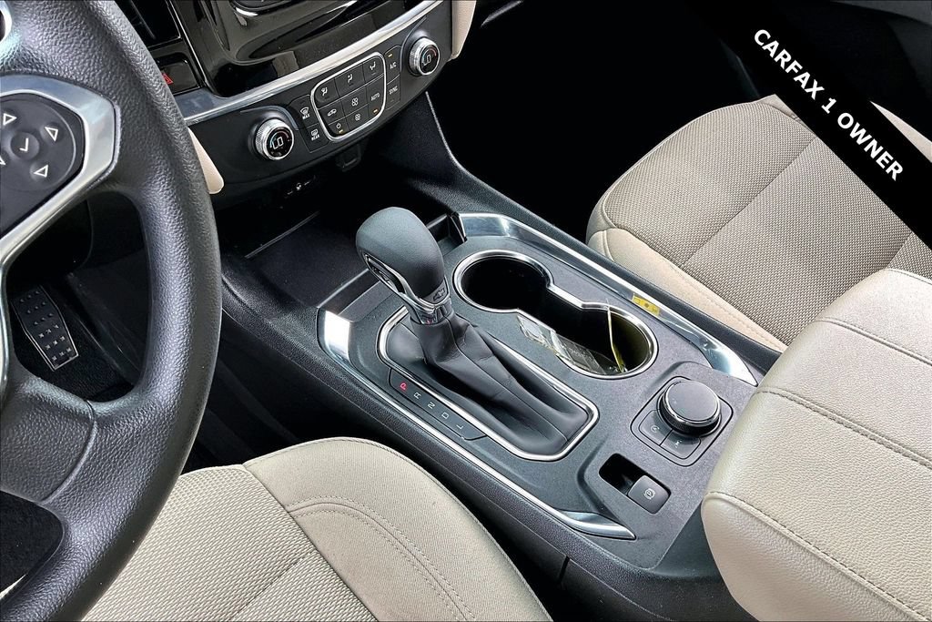 Used 2023 Chevrolet Traverse LS w/ Safety Package FWD image 8
