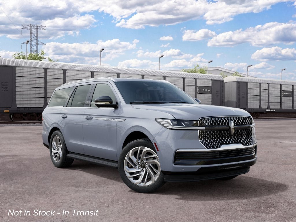 New 2027 Lincoln Navigator Premiere RWD image 4