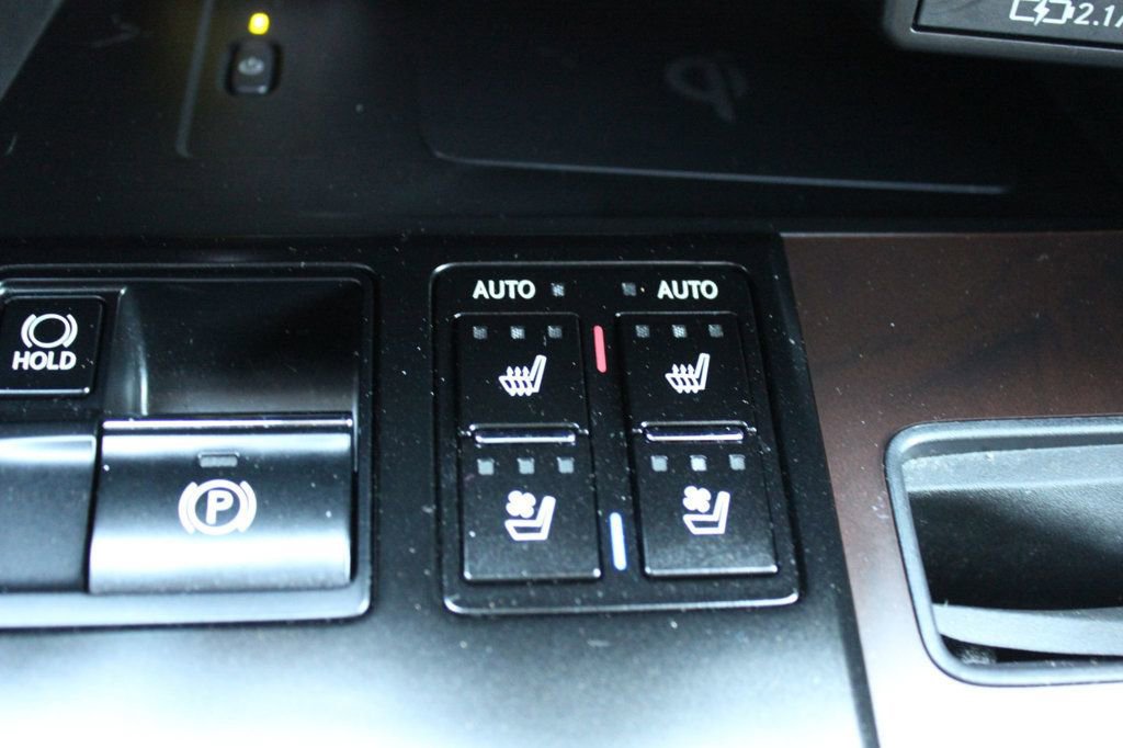 Used 2021 Lexus RX 450h AWD w/ Premium Package image 11