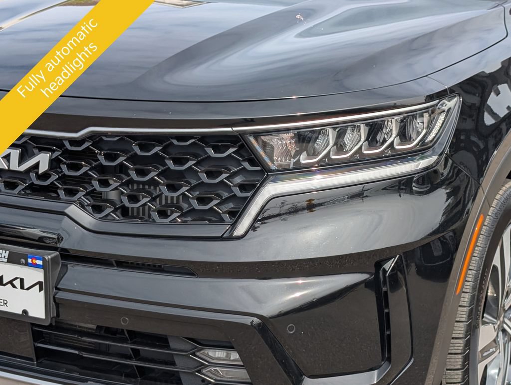 Certified 2023 Kia Sorento EX AWD/4WD image 11