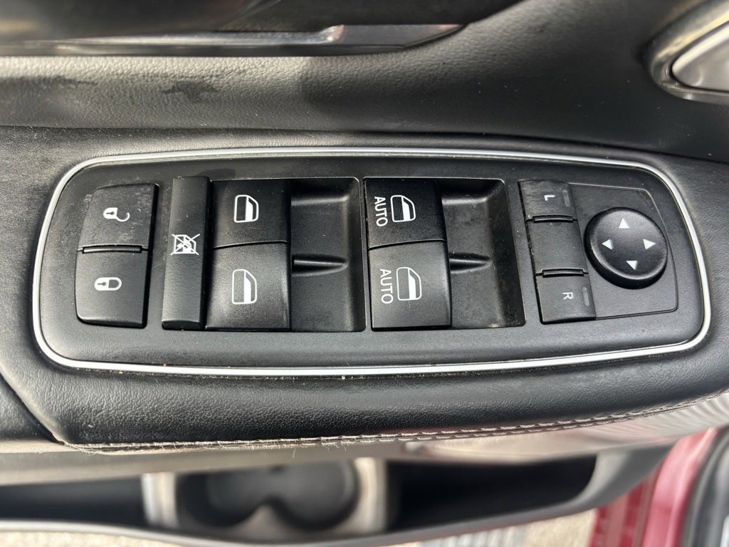 Used 2019 RAM 1500 Limited image 15