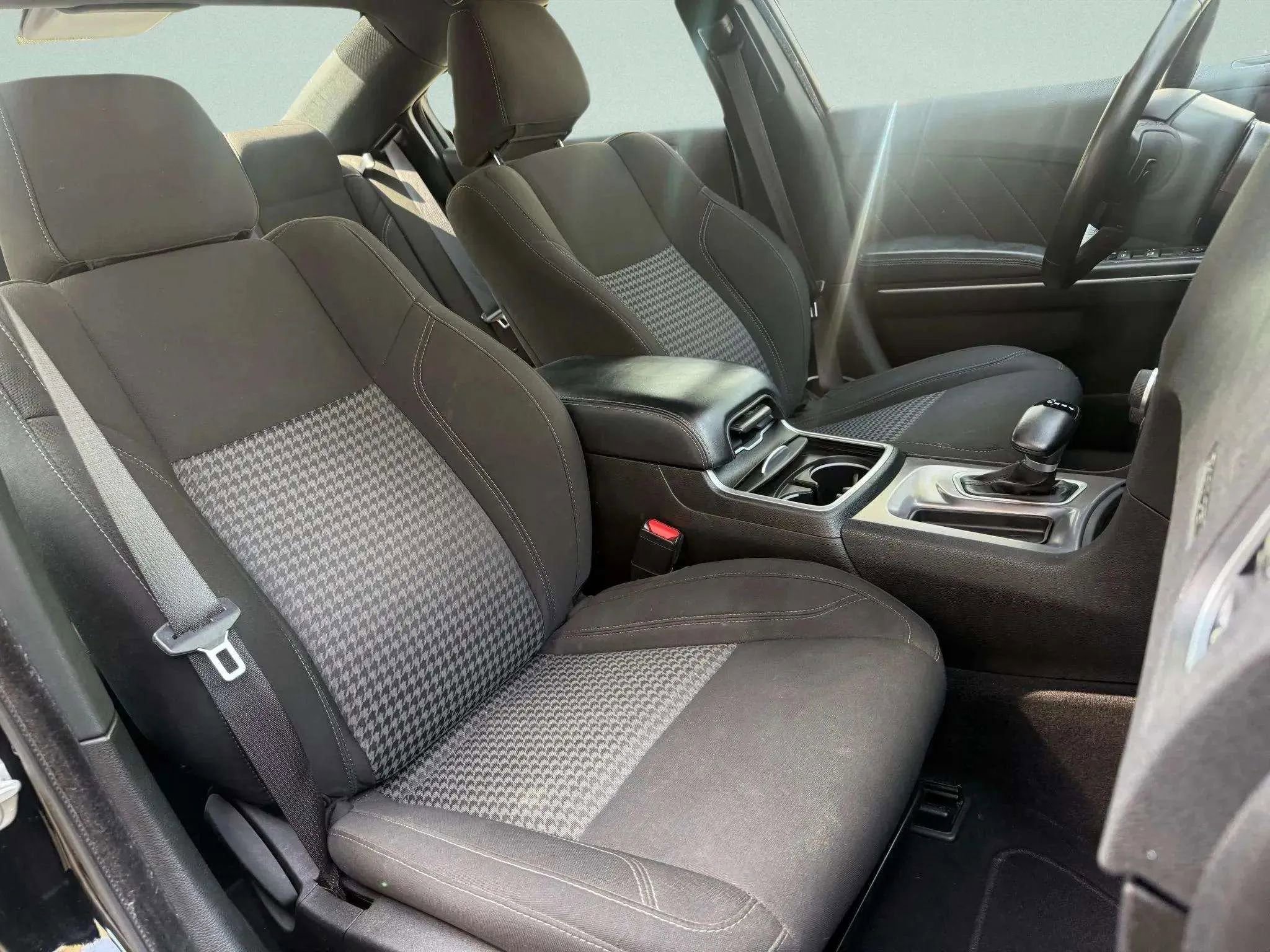 Used 2023 Dodge Charger SXT image 7