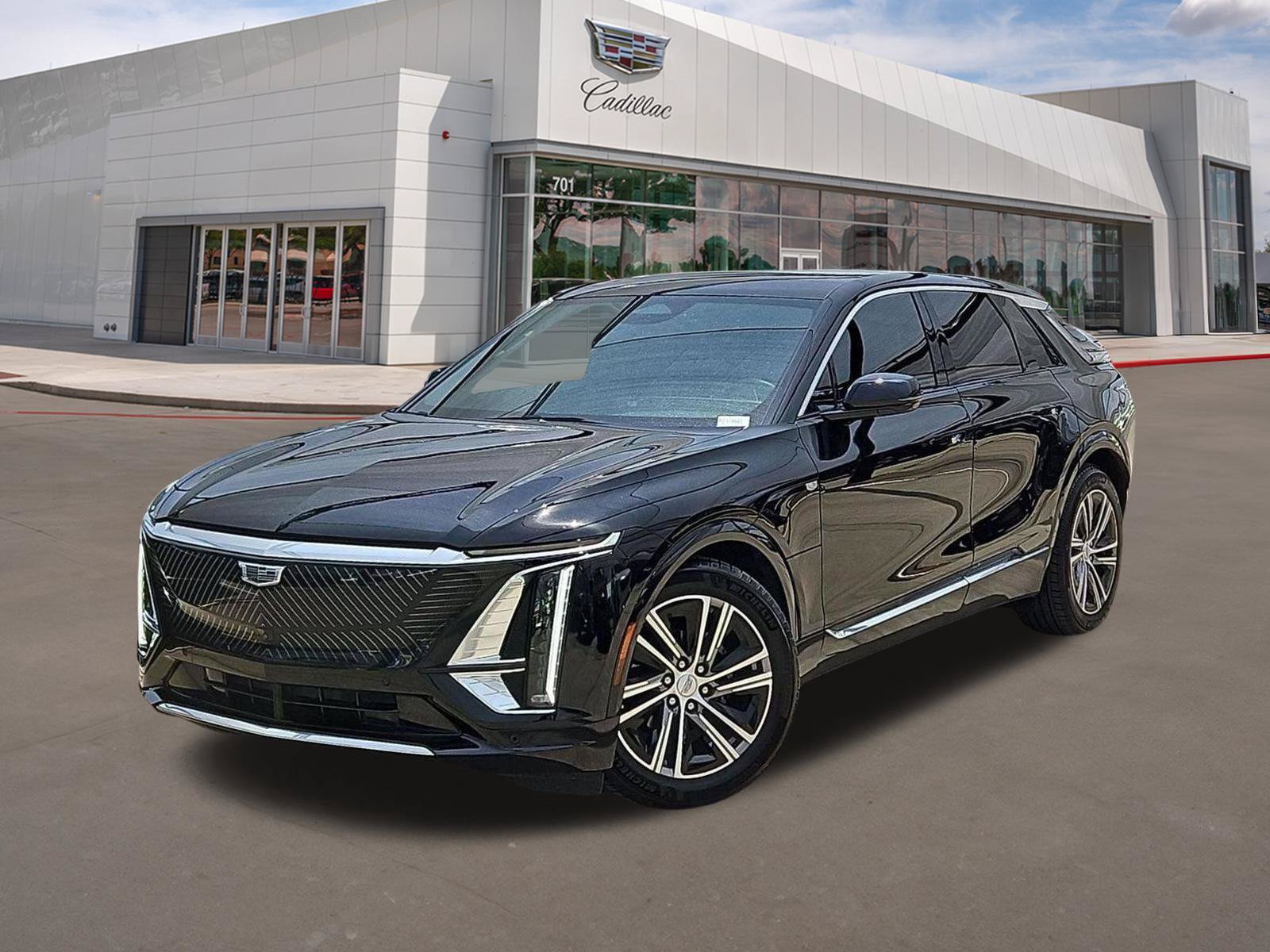 Certified 2024 Cadillac Lyriq Luxury RWD image 1