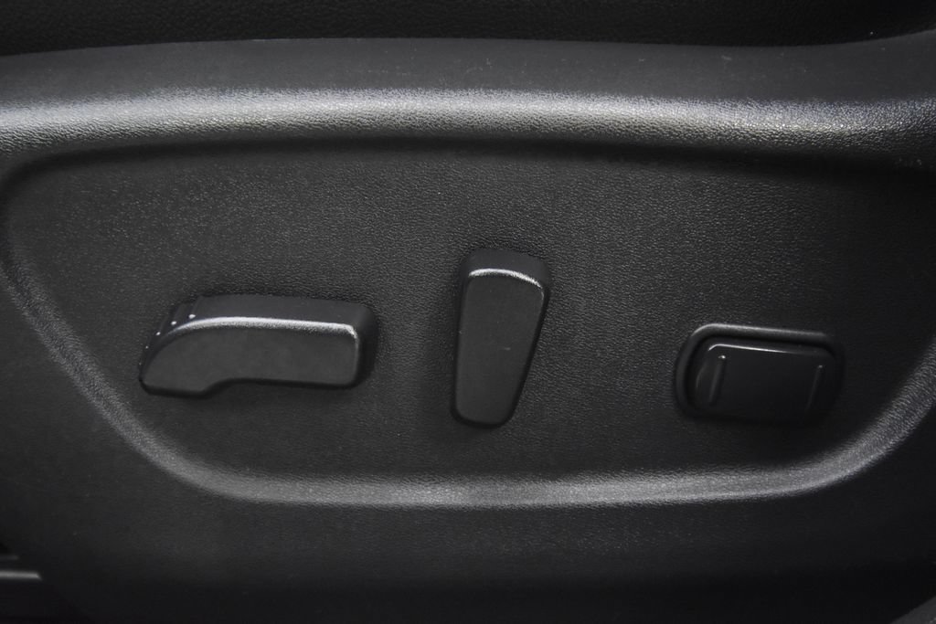 Used 2020 Nissan Rogue SL AWD/4WD image 27