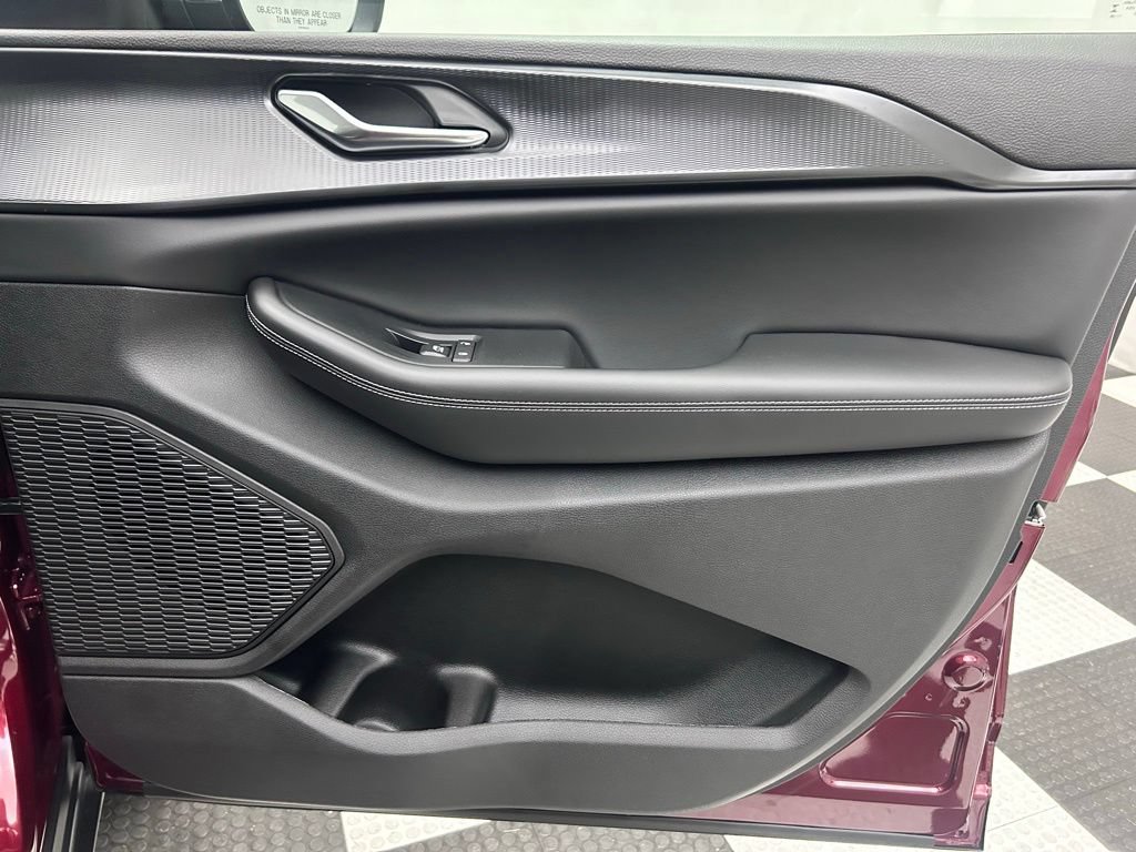 New 2026 Jeep Grand Cherokee L 4WD image 18