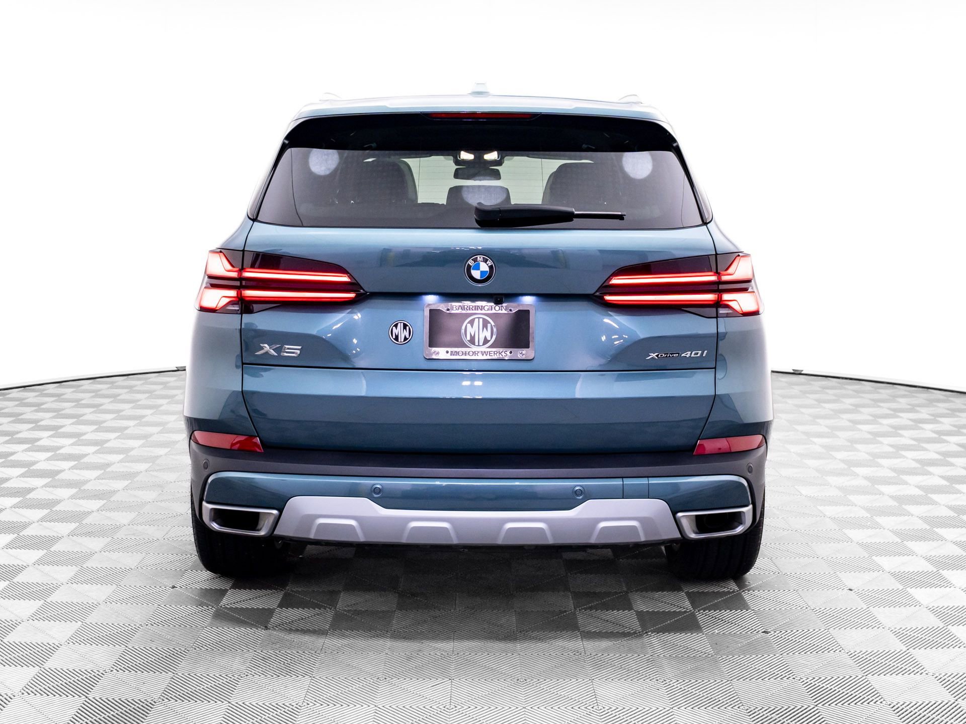 Certified 2025 BMW X5 xDrive40i w/ Climate Comfort Package AWD/4WD image 4
