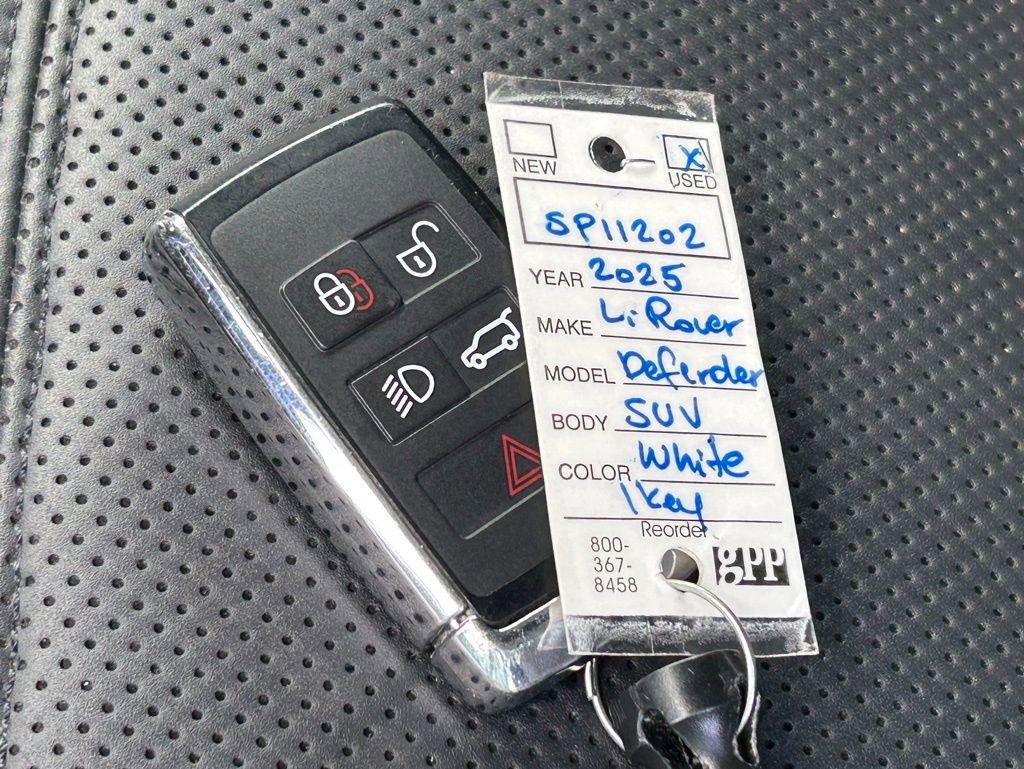 Used 2025 Land Rover Defender 110 S image 55