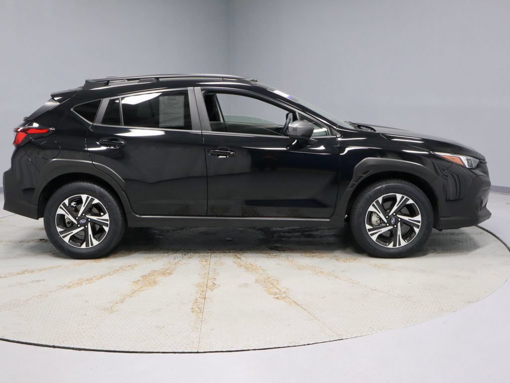 Used 2025 Subaru Crosstrek 2.5i Premium AWD/4WD image 13