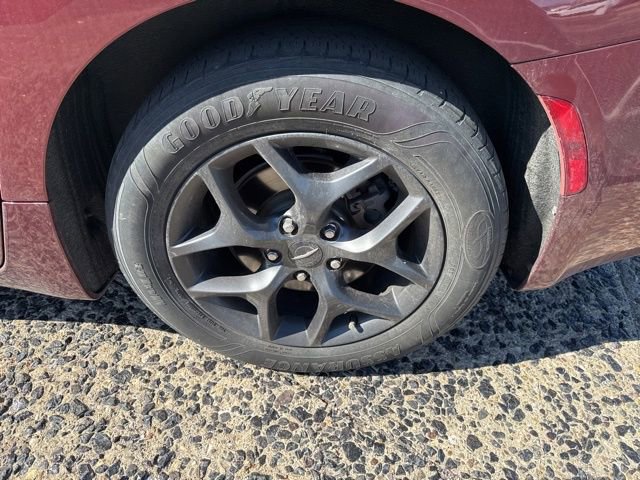 Used 2018 Chrysler Pacifica Touring Plus w/ S Appearance Package image 11