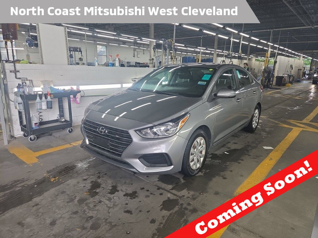 Used 2021 Hyundai Accent SE FWD image 1