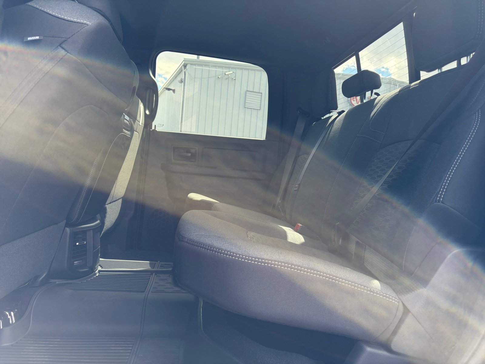 New 2027 RAM 3500 Laramie AWD/4WD image 28