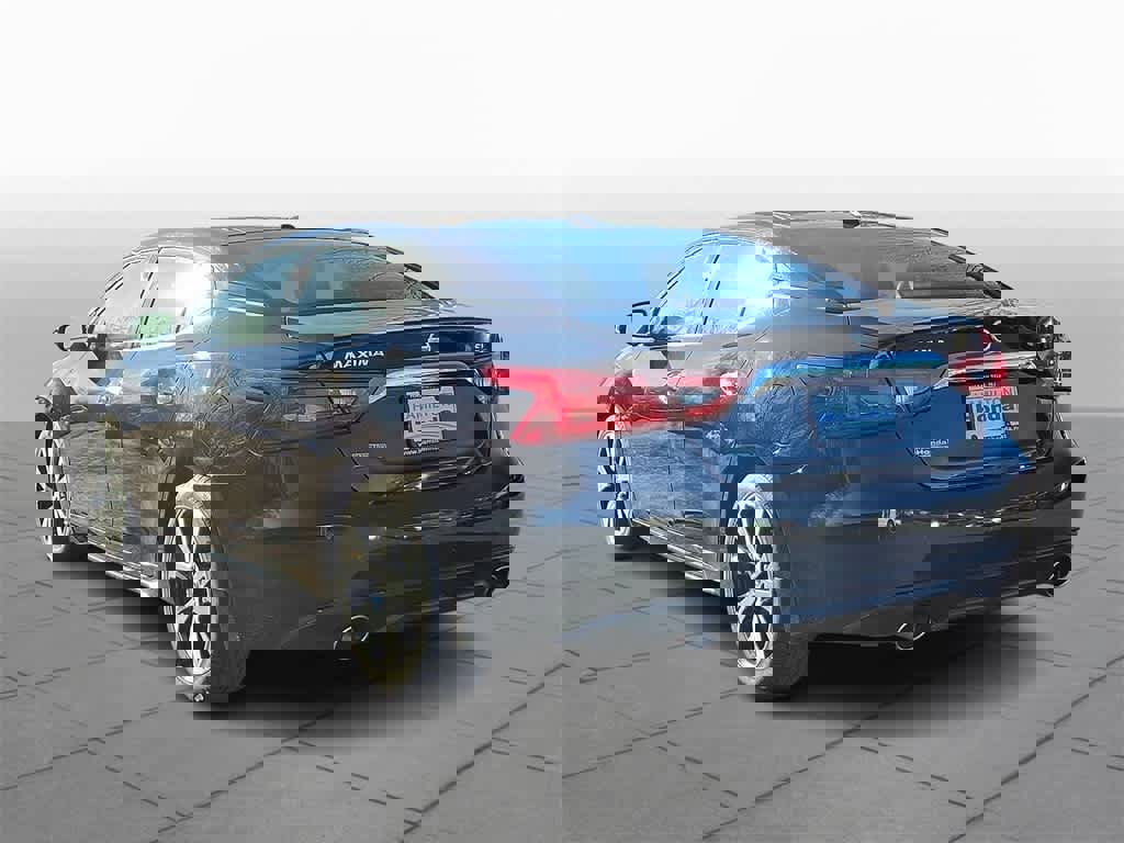 Used 2017 Nissan Maxima 3.5 SL image 22