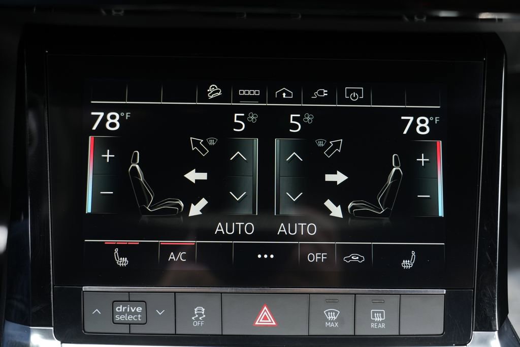 Used 2022 Audi e-tron Premium w/ Convenience Plus Package AWD/4WD image 68