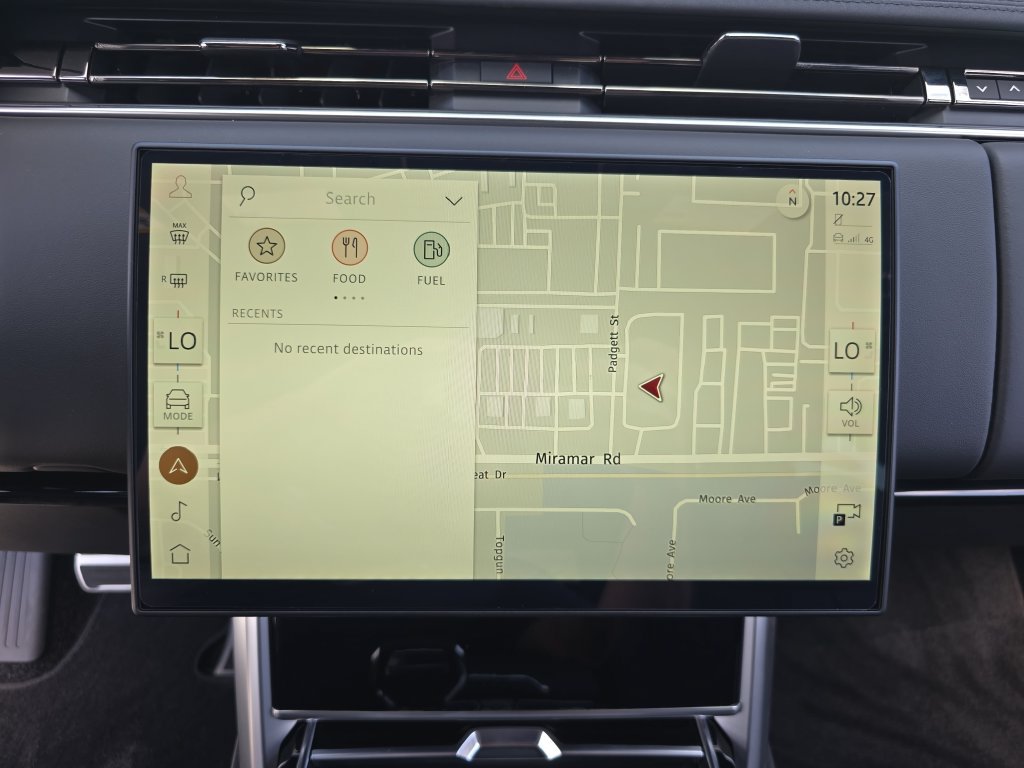New 2026 Land Rover Range Rover SE AWD/4WD image 23