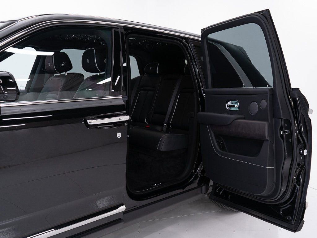 Certified 2024 Rolls-Royce Cullinan image 21