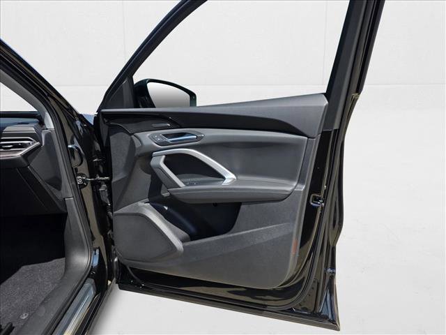 New 2025 Audi Q5 Premium Plus image 8