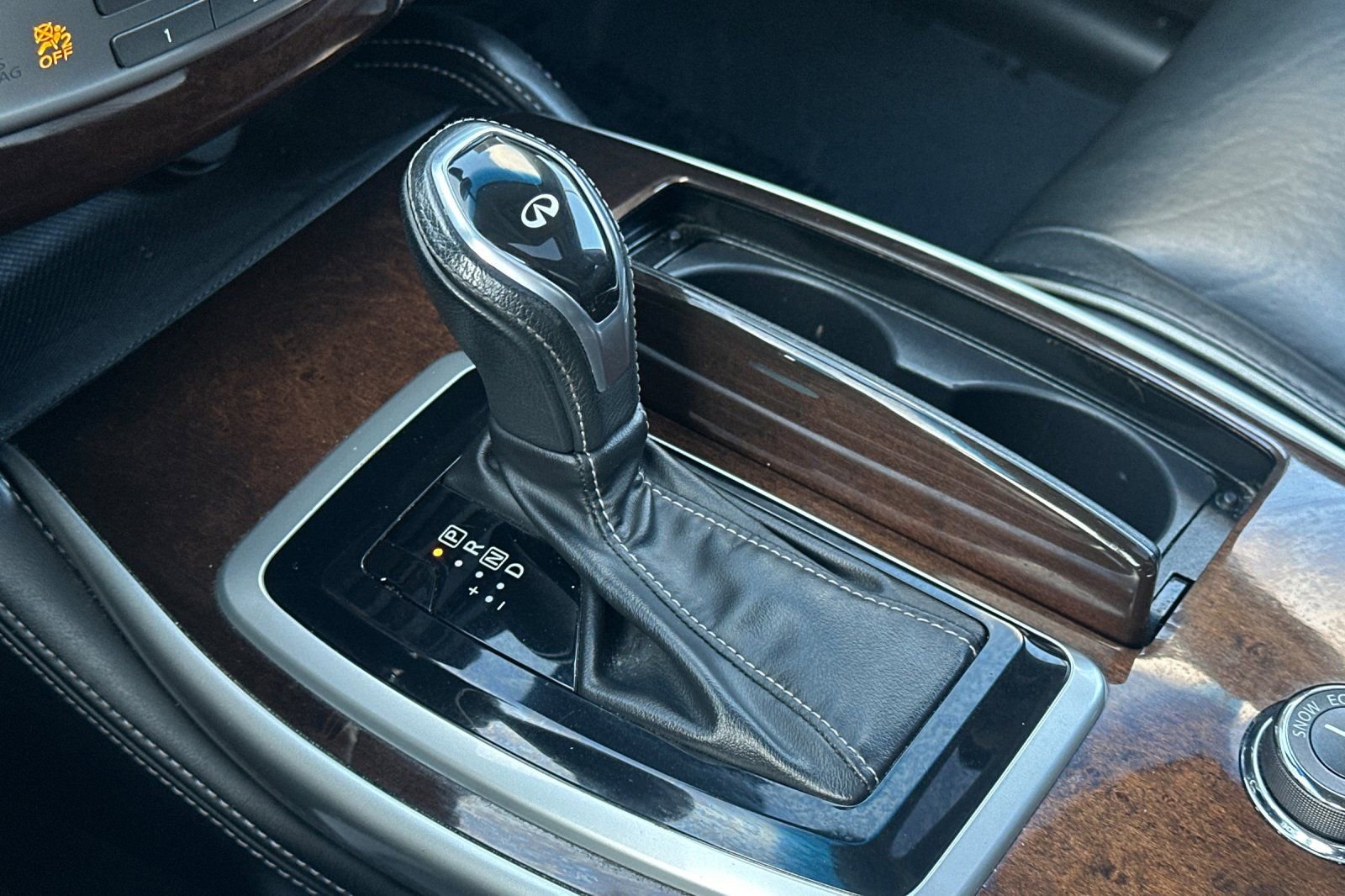 Used 2016 INFINITI QX60 AWD Hybrid image 30