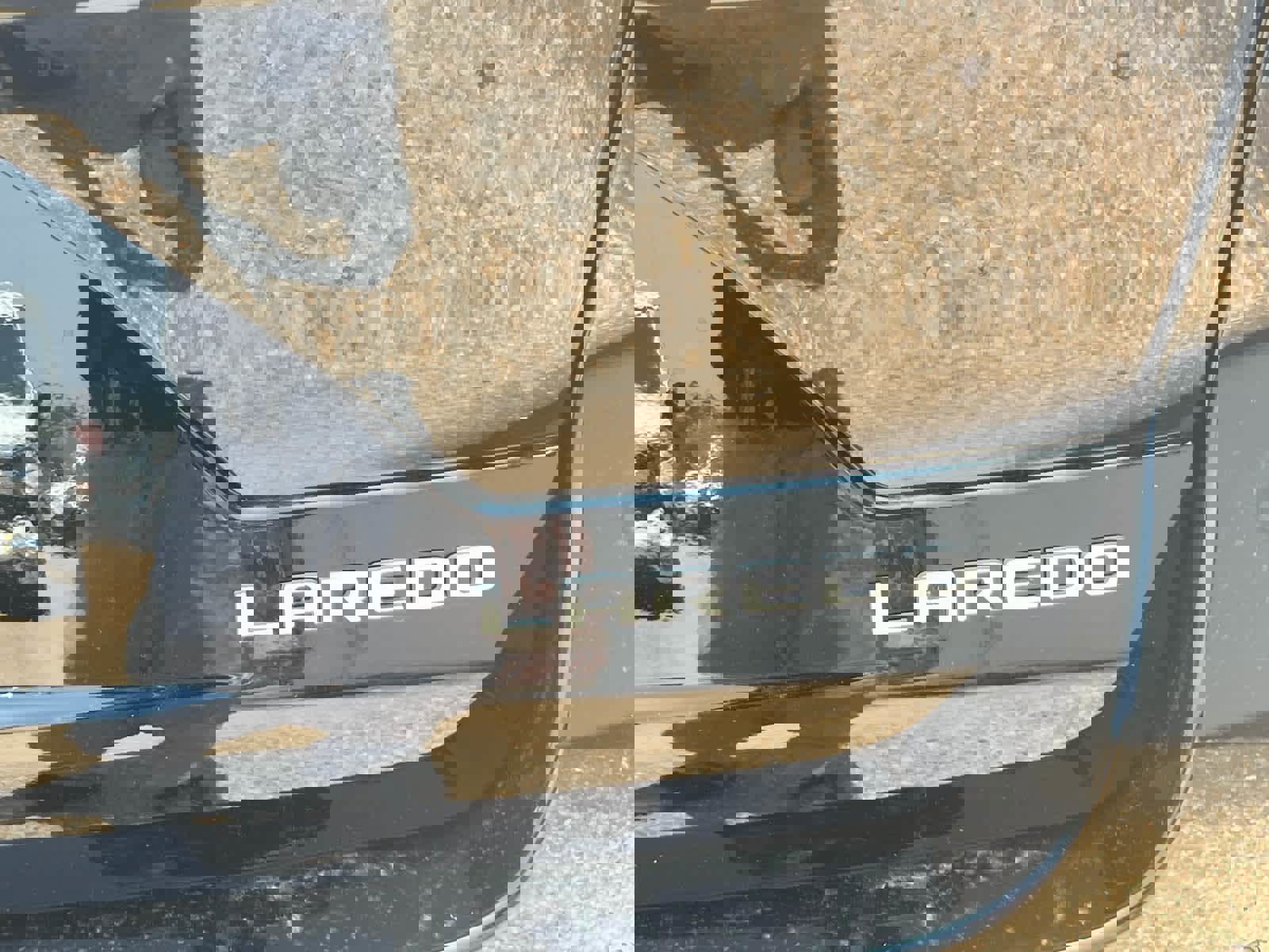 New 2025 Jeep Grand Cherokee Laredo w/ Luxury Tech Group I image 20