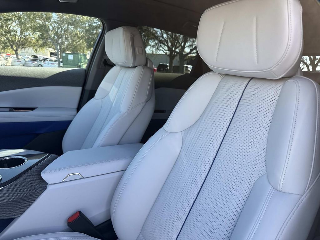 New 2026 Cadillac Optiq Sport 2 image 21