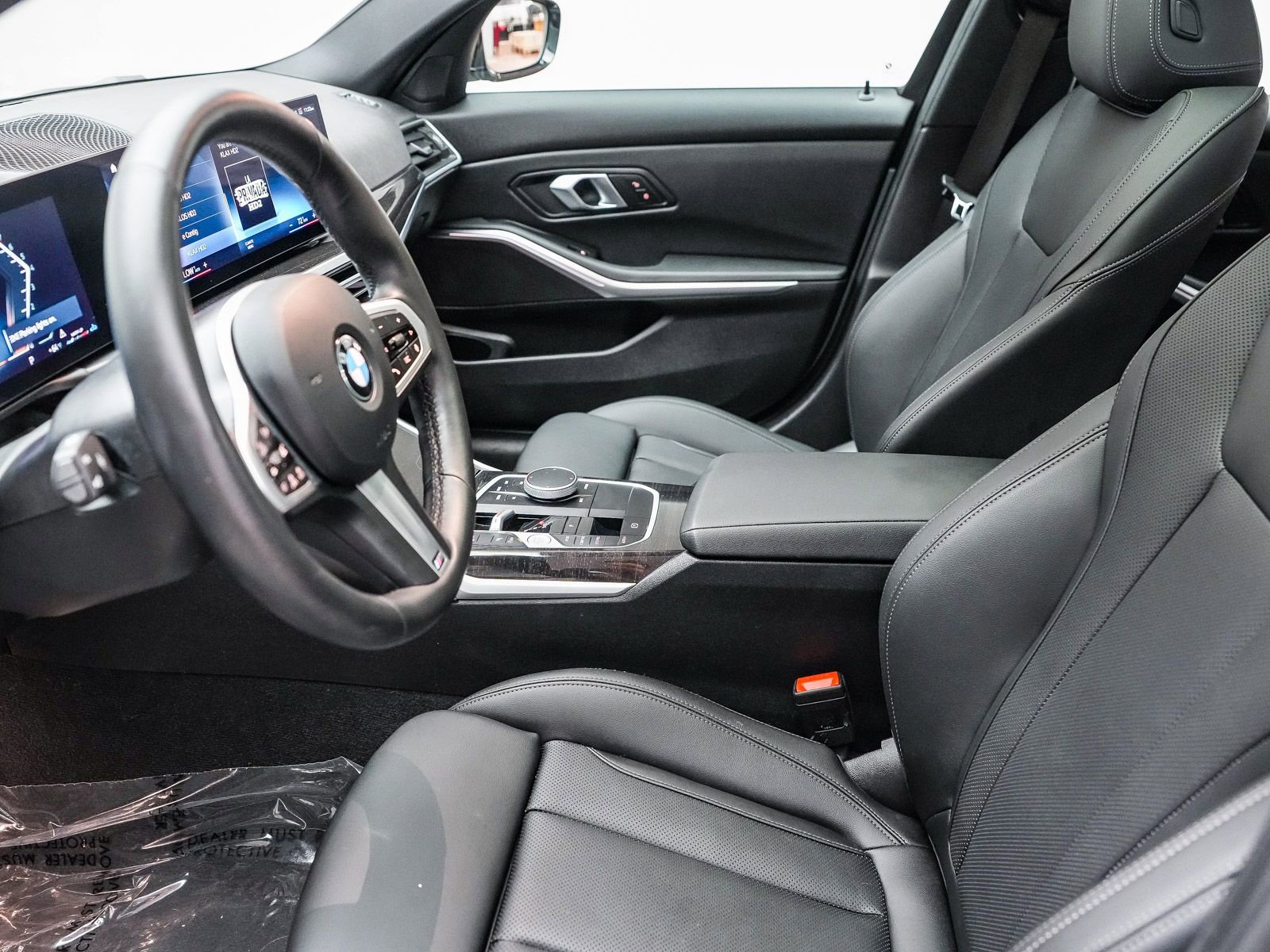 Certified 2024 BMW 330i Sedan w/ M Sport Package RWD image 19