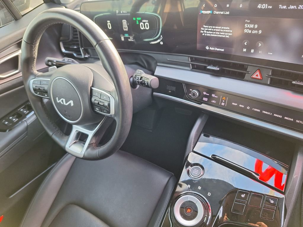 Used 2024 Kia Sportage EX w/ EX Premium Package image 30