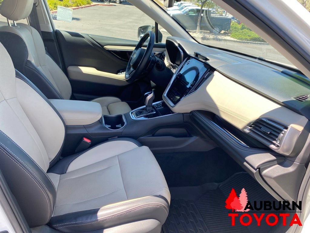 Used 2023 Subaru Outback Limited AWD/4WD image 15