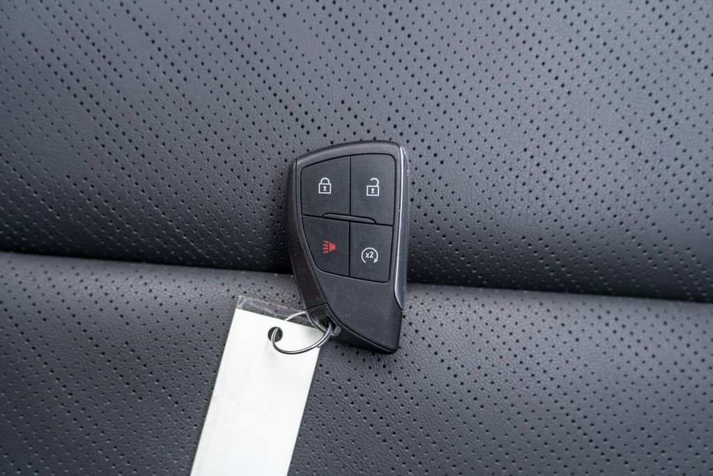 Used 2025 Buick Envision Sport Touring image 32