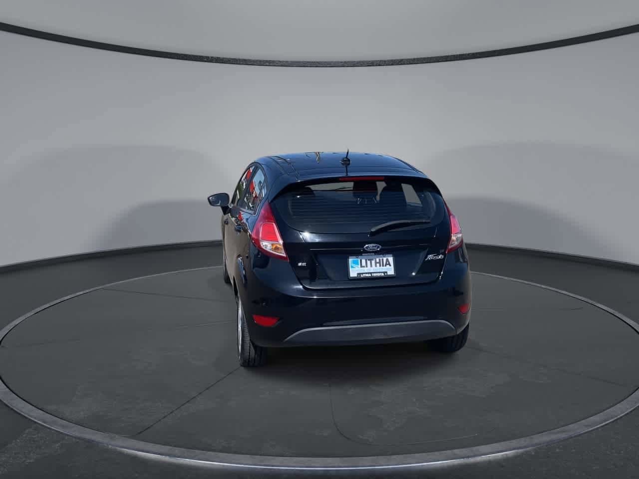 Used 2018 Ford Fiesta SE FWD image 8