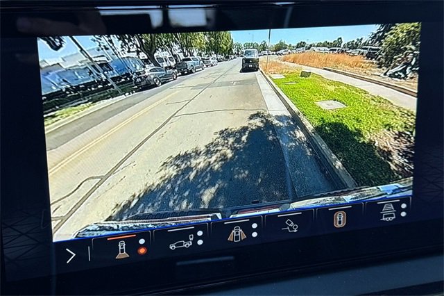 New 2025 GMC Sierra 1500 AT4X image 23