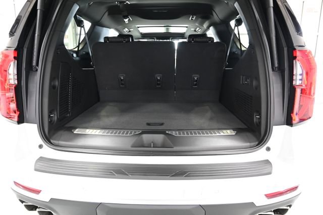 New 2026 GMC Yukon XL Denali w/ Denali Reserve Package image 35