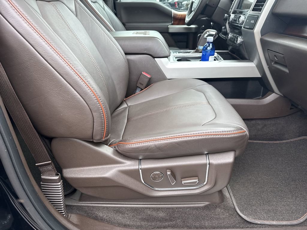 Used 2017 Ford F150 King Ranch w/ Equipment Group 601A Luxury AWD/4WD image 13