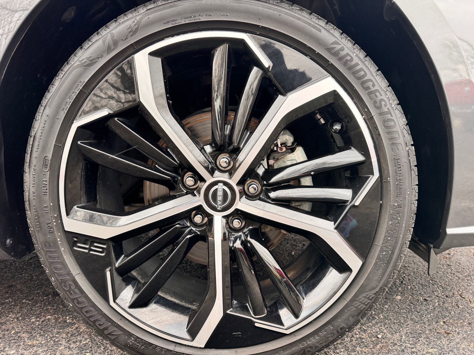 Used 2024 Nissan Altima 2.5 SR image 32