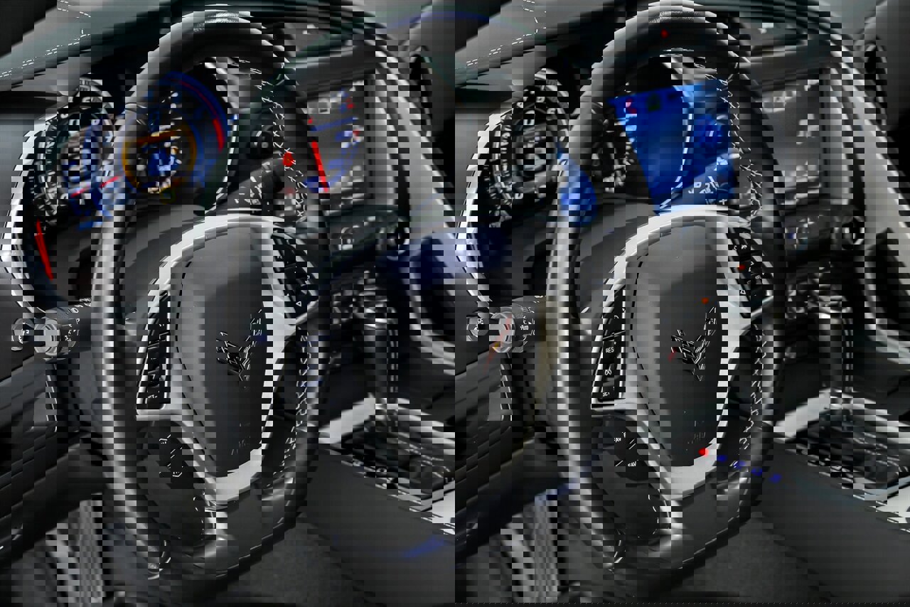 Used 2019 Chevrolet Corvette Stingray Coupe w/ 1LT image 23