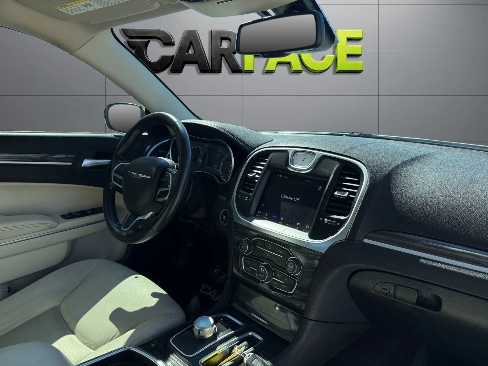 Used 2019 Chrysler 300 Touring AWD/4WD image 23