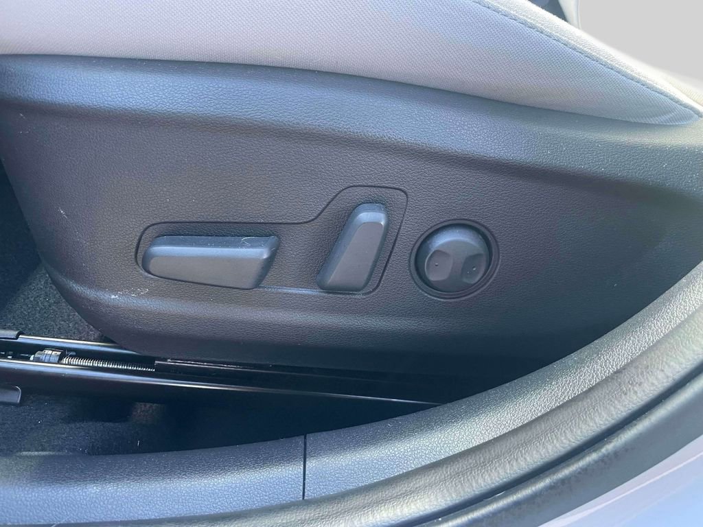 Used 2023 Hyundai Kona SEL image 16