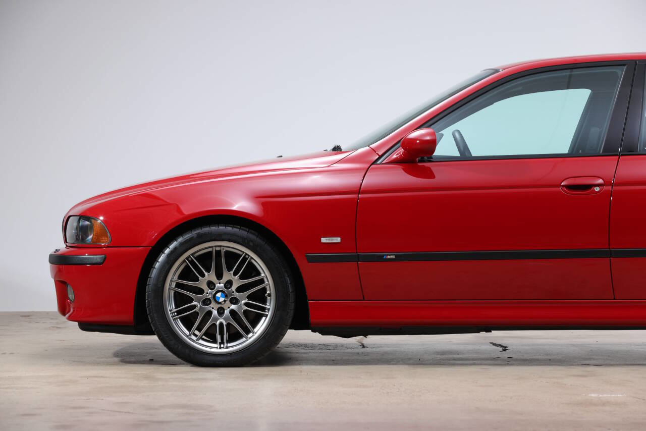 Used 2003 BMW M5 image 25