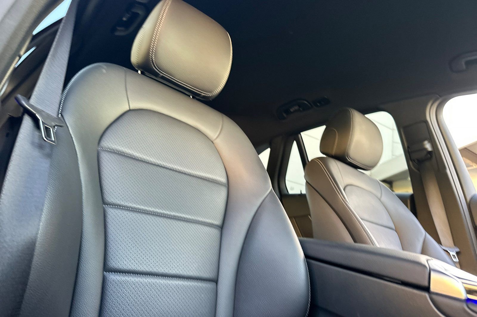 Certified 2022 Mercedes-Benz GLC 300 image 11