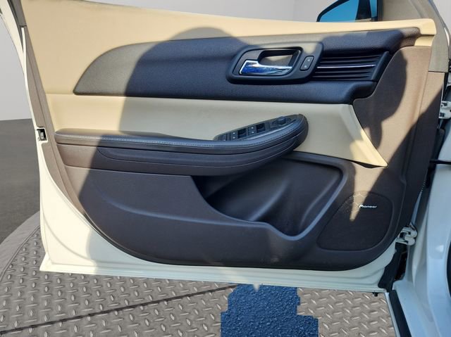 Used 2014 Chevrolet Malibu LT image 34